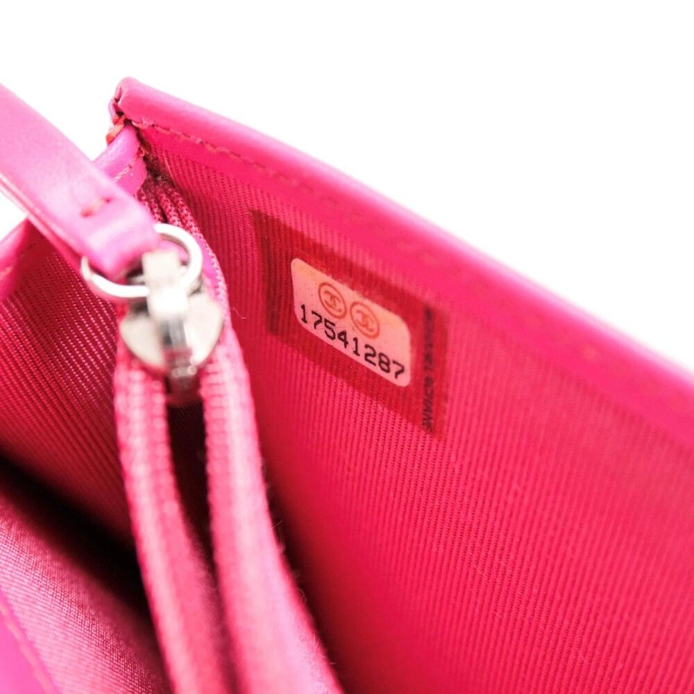 Authentic Chanel Matelasse Pink Caviar Wallet - Picture 15 of 16
